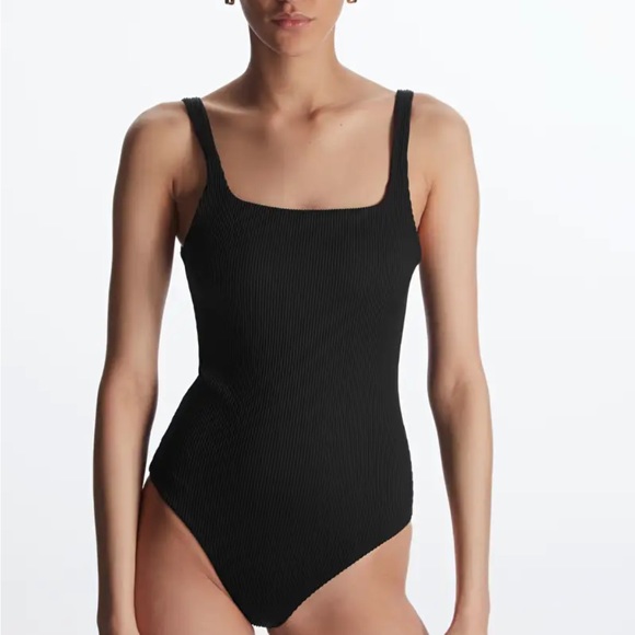 COS ribbed one piece swimsuit - Picture 1 of 5